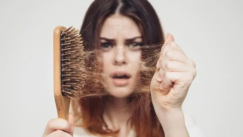 چگونه ریزش مو را متوقف کنیم