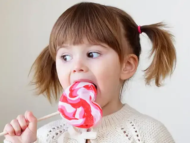 مصرف بیش از حد شیرینی چه بلایی سر کودکان می‌آورد؟